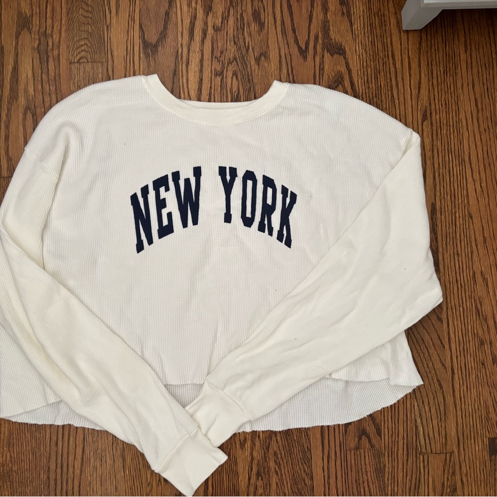Brandy Melville Cream New York Sweatshirt